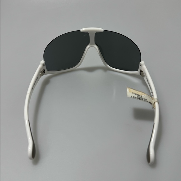 Moncler Visseur ML 0230 21C Unisex White Visseur Shield Sunglasses 142-125 - Picture 4 of 7